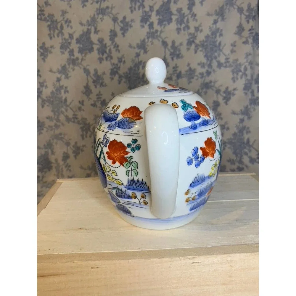 Williams Sonoma Asian- Inspired Teapot